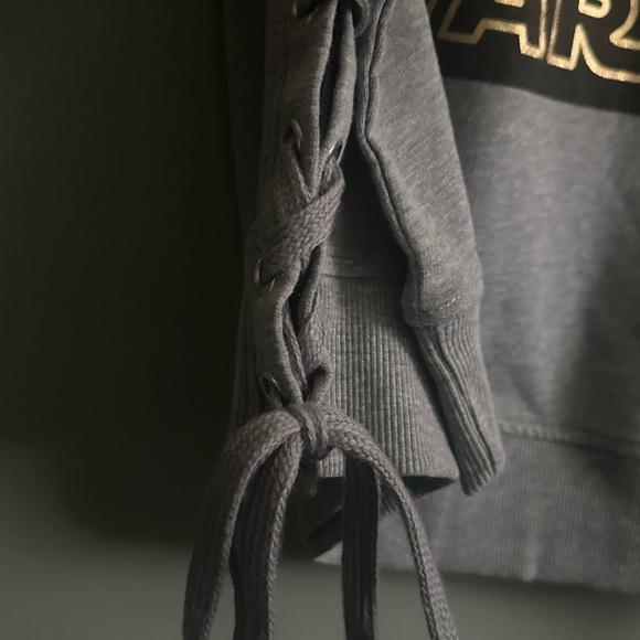 Star Wars Gray Top with Darth Vader Gold Graphic cinched side ties NWOT size L - Picture 5 of 9
